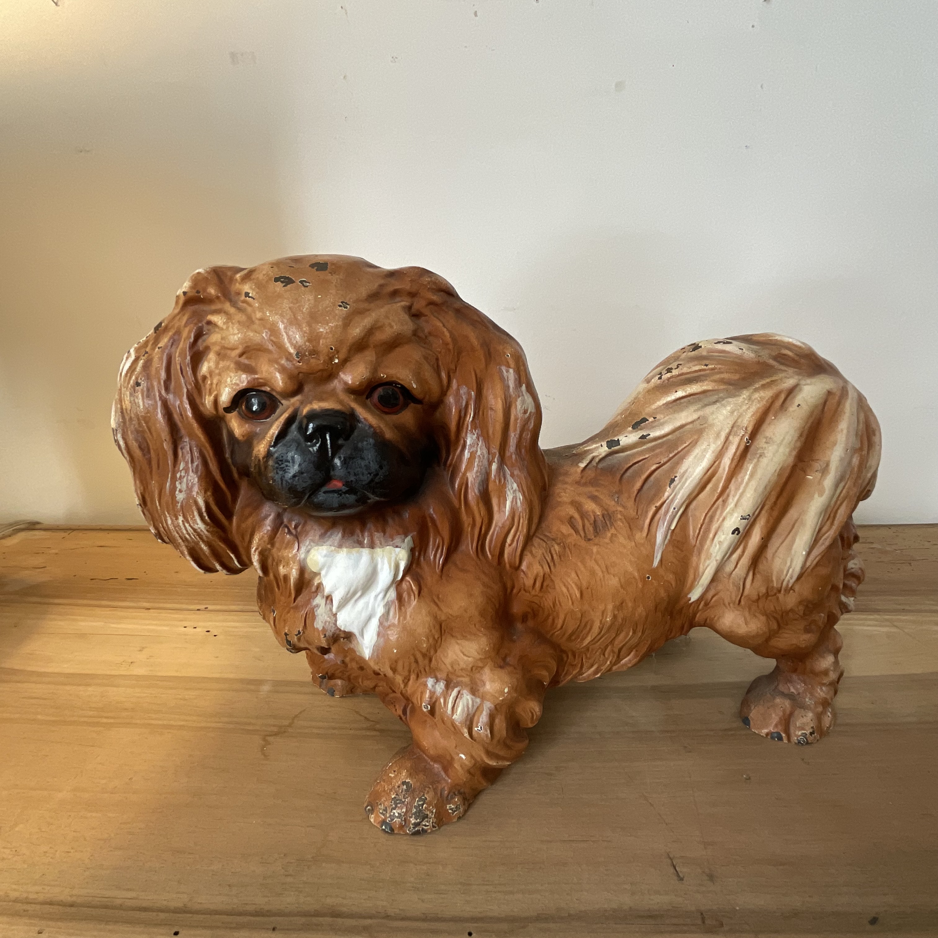 HUBLEY CAST IRON PEKINGESE DOG DOORSTOP
